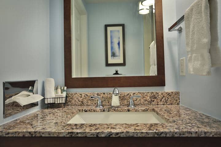 Bathroom sink
