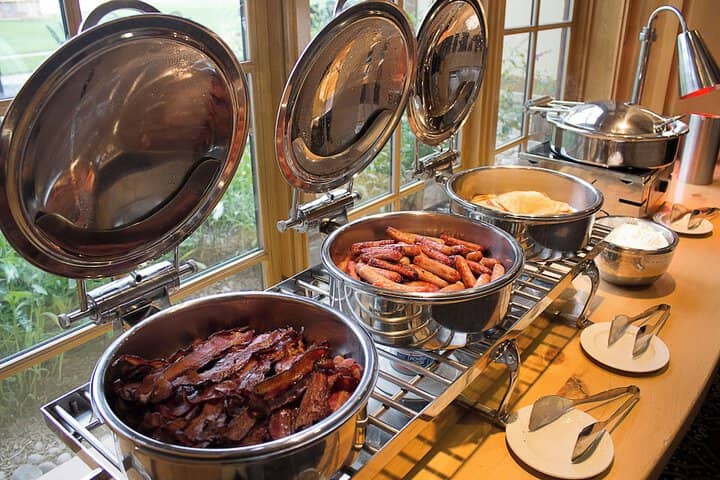 Breakfast buffet